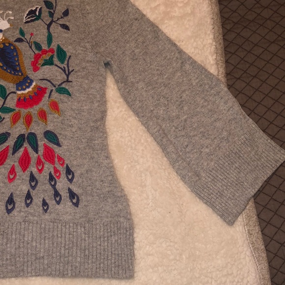 Ann Taylor Loft Sweater - Picture 2 of 3